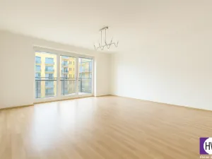 Prodej bytu 2+1, Praha, Na Harfě, 95 m2