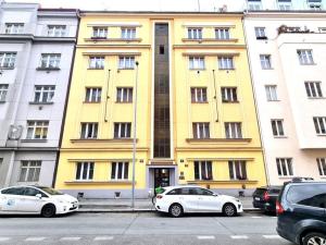 Pronájem bytu 1+kk, Praha, Holandská, 30 m2