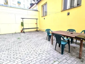 Pronájem bytu 1+kk, Praha, Holandská, 30 m2