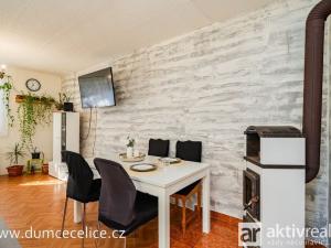 Prodej rodinného domu, Čečelice, Nouzov, 93 m2