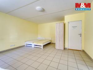 Pronájem bytu 1+1, Sytno, 49 m2