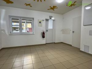 Pronájem kanceláře, Břeclav, třída 1. máje, 240 m2