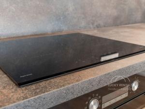 Pronájem bytu 2+kk, Praha, Líbalova, 46 m2