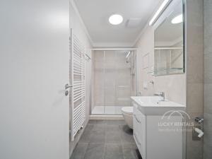 Pronájem bytu 2+kk, Praha, Líbalova, 46 m2