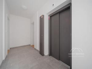 Pronájem bytu 2+kk, Praha, Líbalova, 46 m2