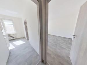 Pronájem bytu 2+1, Třebíč, Václavské nám., 55 m2