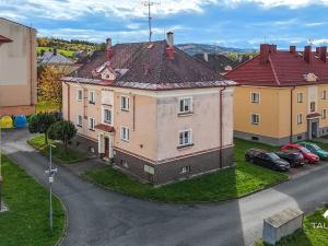 Prodej bytu 2+1, Janovice nad Úhlavou, Sídliště, 79 m2