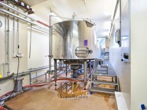 Prodej výrobních prostor, Olomouc - Chomoutov, Dalimilova, 1074 m2