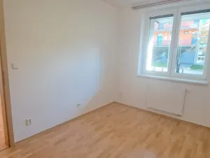 Pronájem bytu 2+kk, Jihlava, Poláčkova, 50 m2