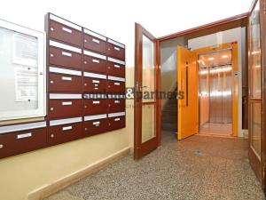 Pronájem bytu 2+1, Praha - Vršovice, V olšinách, 52 m2