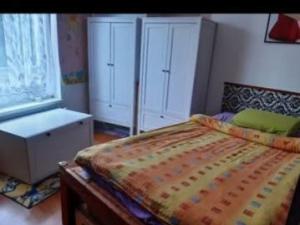 Prodej bytu 1+kk, Praha - Horní Měcholupy, Hornoměcholupská, 45 m2