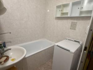 Prodej bytu 3+1, Heřmanův Městec, V Lukách, 74 m2