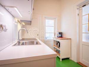 Pronájem bytu 2+1, Praha, Bulharská, 41 m2