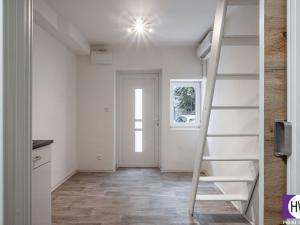 Prodej ubytování, Praha, Husitská, 16 m2