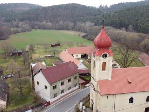 Prodej komerční nemovitosti, Borotice, 282 m2