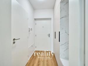 Pronájem bytu 1+kk, Znojmo, Jarošova, 34 m2