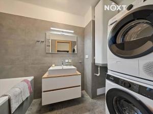 Prodej bytu 3+1, Jindřichův Hradec, Sídliště, 72 m2