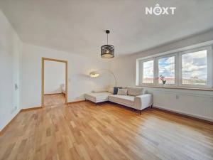 Prodej bytu 3+1, Jindřichův Hradec, Sídliště, 72 m2