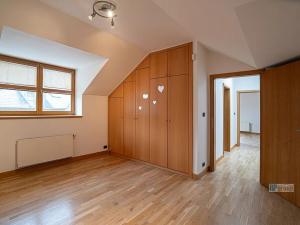 Pronájem rodinného domu, Praha - Dejvice, Ke Kulišce, 380 m2