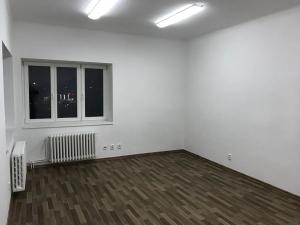 Pronájem kanceláře, Praha - Horní Počernice, Bystrá, 30 m2
