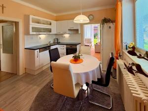 Prodej vícegeneračního domu, Mostek, 140 m2