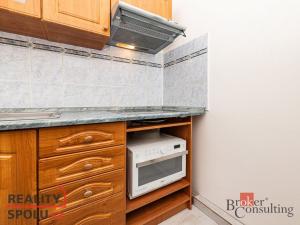 Pronájem bytu 2+kk, Praha - Michle, Ohradní, 42 m2