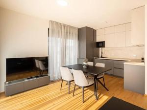 Prodej bytu 3+kk, Praha - Modřany, Prokofjevova, 61 m2