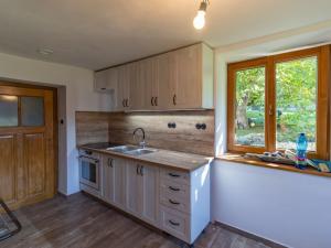 Prodej chalupy, Mochtín - Těšetiny, 280 m2