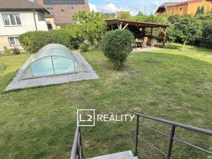 Prodej rodinného domu, Čelákovice, Zahradní, 194 m2