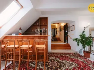 Prodej historického objektu, Mikulov, Na Jámě, 361 m2