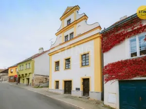 Prodej historického objektu, Mikulov, Na Jámě, 361 m2