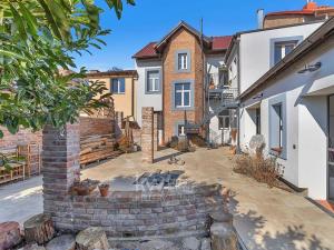 Pronájem rodinného domu, Velim, Palackého, 270 m2