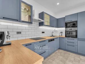 Pronájem rodinného domu, Velim, Palackého, 270 m2