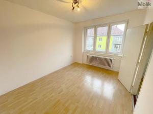 Prodej bytu 2+1, Jirkov, Ervěnická, 52 m2