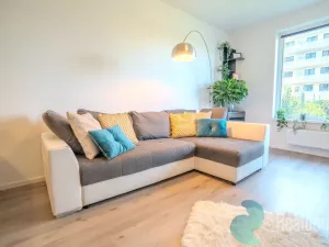 Prodej bytu 2+kk, Praha, Zvěřinova, 145 m2