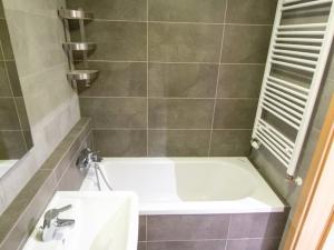 Pronájem bytu 1+kk, Moravany, Višňová, 34 m2
