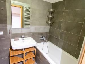 Pronájem bytu 1+kk, Moravany, Višňová, 34 m2