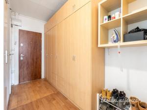 Pronájem bytu 2+kk, Praha - Bohnice, Čimická, 44 m2