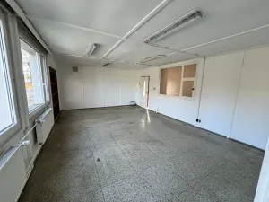 Pronájem obchodního prostoru, Jihlava, Kosovská, 250 m2