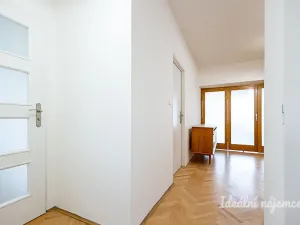 Pronájem bytu 4+kk, Praha - Podolí, Jeremenkova, 94 m2