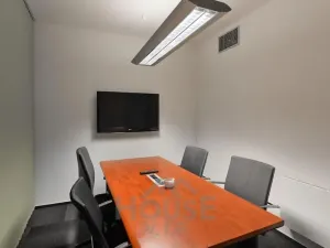 Prodej kanceláře, Praha - Nusle, Pod pramenem, 616 m2