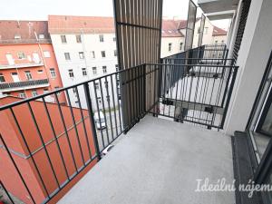 Pronájem bytu 1+kk, Brno, Dornych, 39 m2