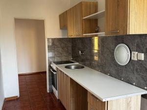 Pronájem bytu 2+1, Chomutov, Kyjická, 65 m2