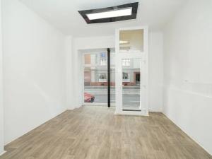 Pronájem obchodního prostoru, Ostrava, 28. října, 22 m2