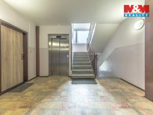 Prodej bytu 3+1, Praha - Hlubočepy, Lamačova, 67 m2