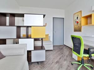 Pronájem bytu 3+kk, Praha - Vinohrady, Korunní, 93 m2