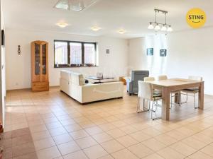 Pronájem rodinného domu, Albrechtice, Bělehradská, 217 m2