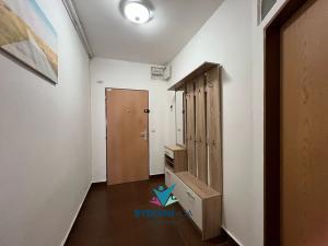 Prodej bytu 3+1, Teplice, U Hadích lázní, 73 m2