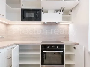 Pronájem bytu 2+kk, Praha - Vršovice, Arménská, 51 m2