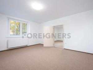 Pronájem bytu 3+1, Pardubice, Železničního pluku, 80 m2